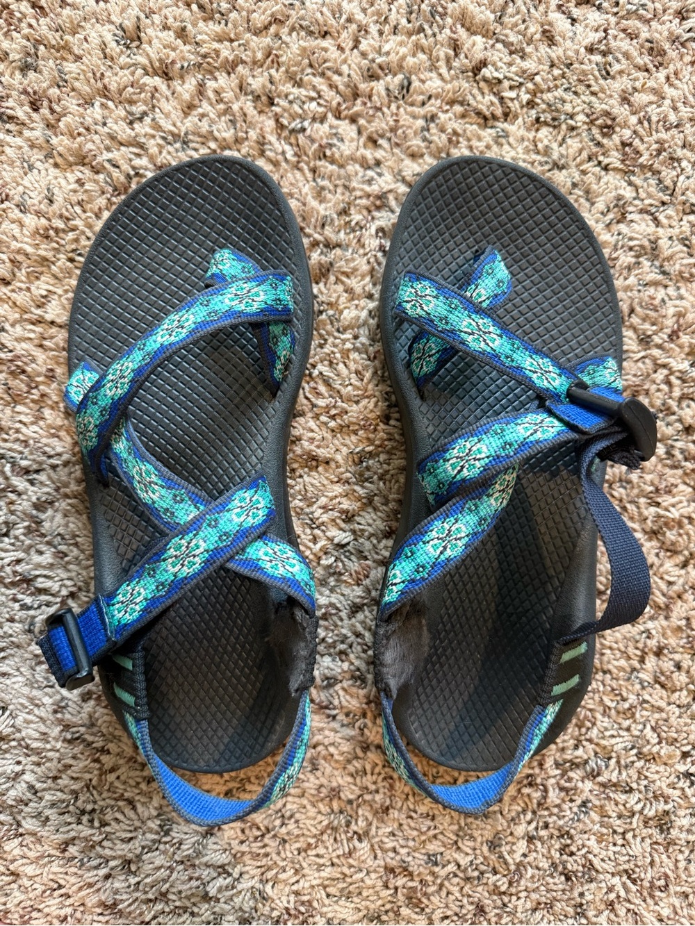 Blue & Teal Chaco Women’s Size 8